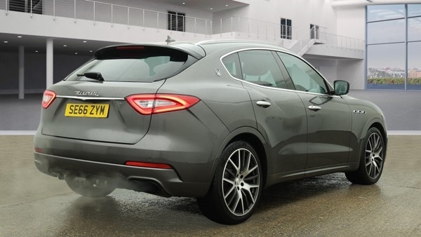Used Maserati Levante 2016 for sale - 77189490: Photo 3