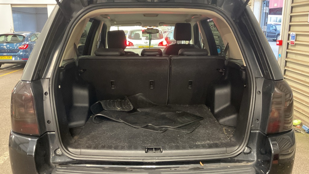 Used Land Rover Freelander 2011 for sale - 77337567: Photo 10