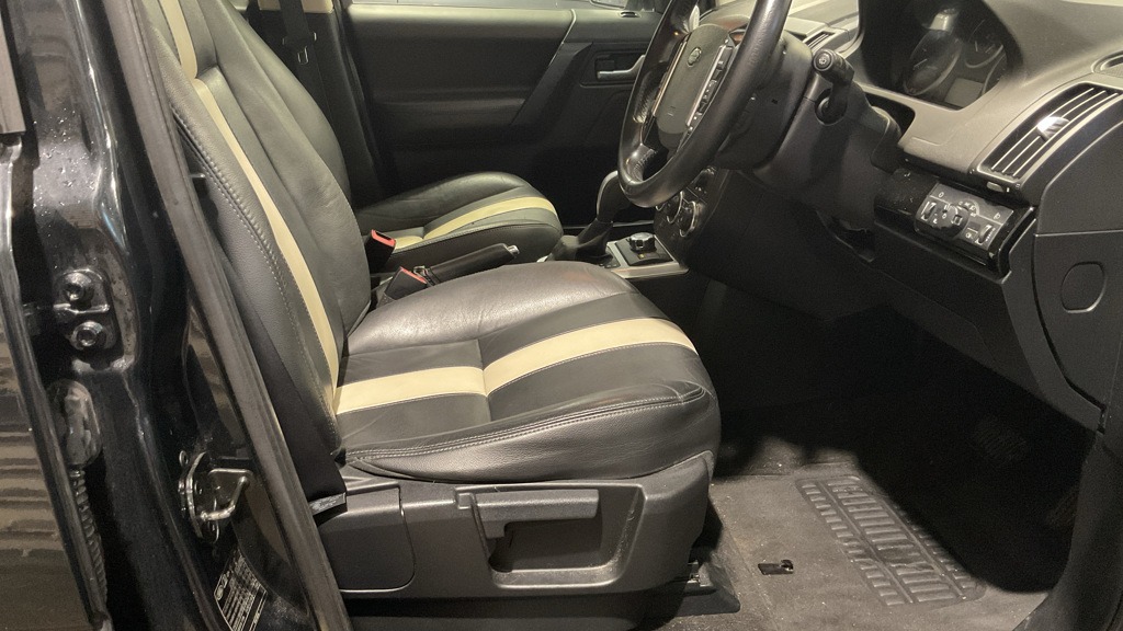 Used Land Rover Freelander 2011 for sale - 77337567: Photo 8