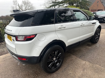 Used Land Rover Range Rover Evoque 2017 for sale - 76885259: Photo