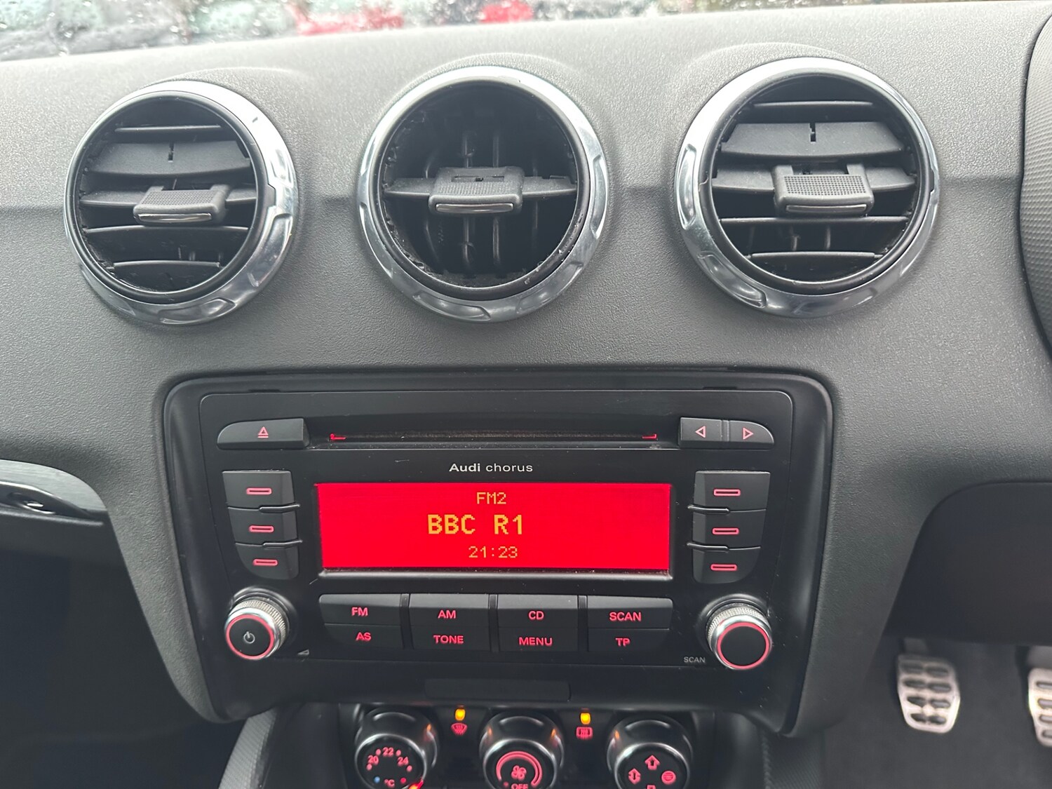 Used Audi TT 2009 for sale - 76968958: Photo 14