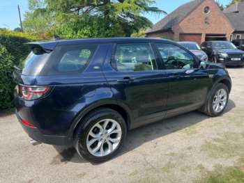 Used Land Rover Discovery Sport 2015 for sale - 74524663: Photo