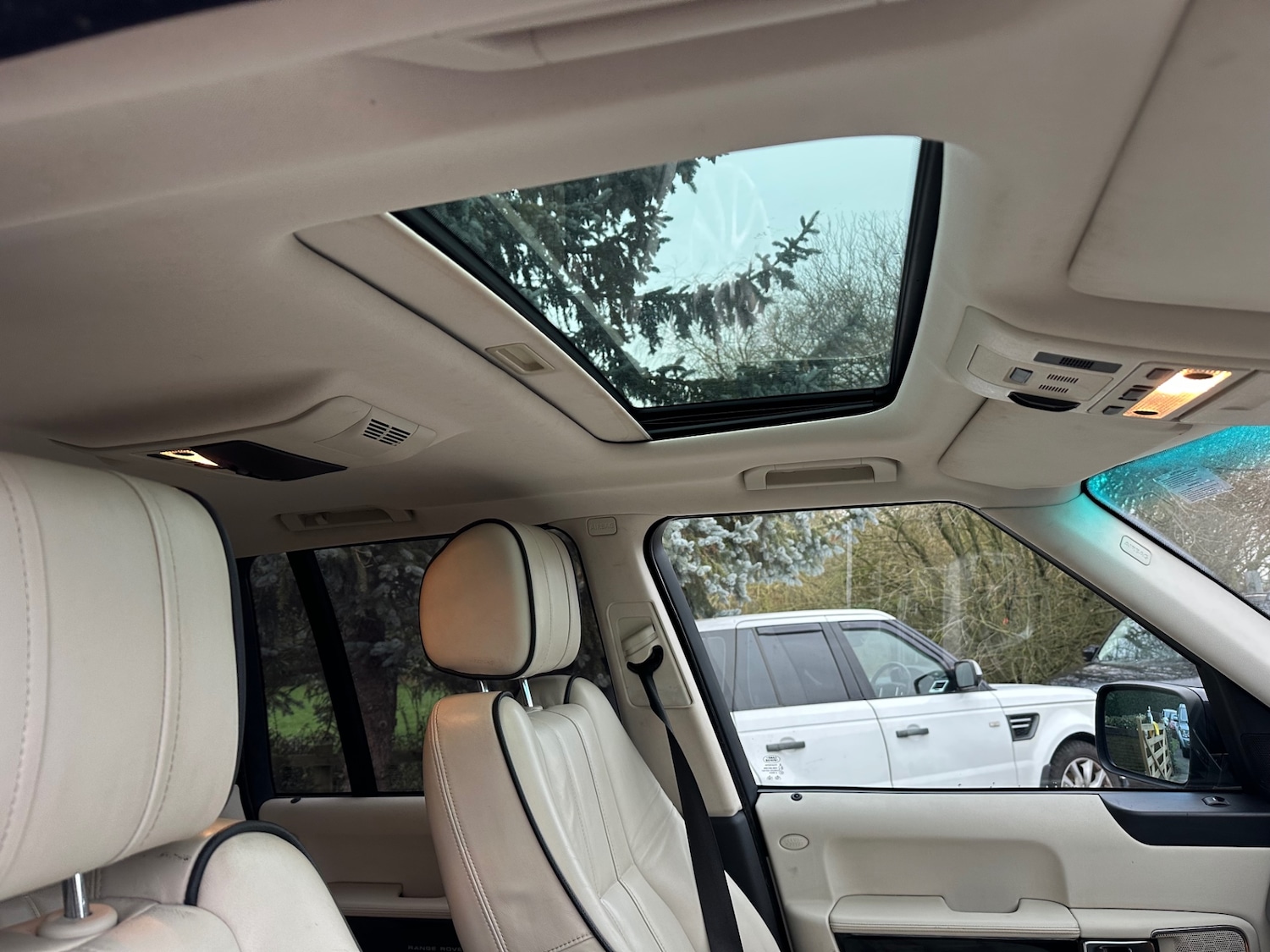 Used Land Rover Range Rover 2011 for sale - 77364771: Photo 8