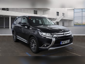 Used Mitsubishi Outlander 2017 for sale - 77778228: Photo