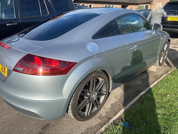 Used Audi TT 2009 for sale - 76340368: Photo 4