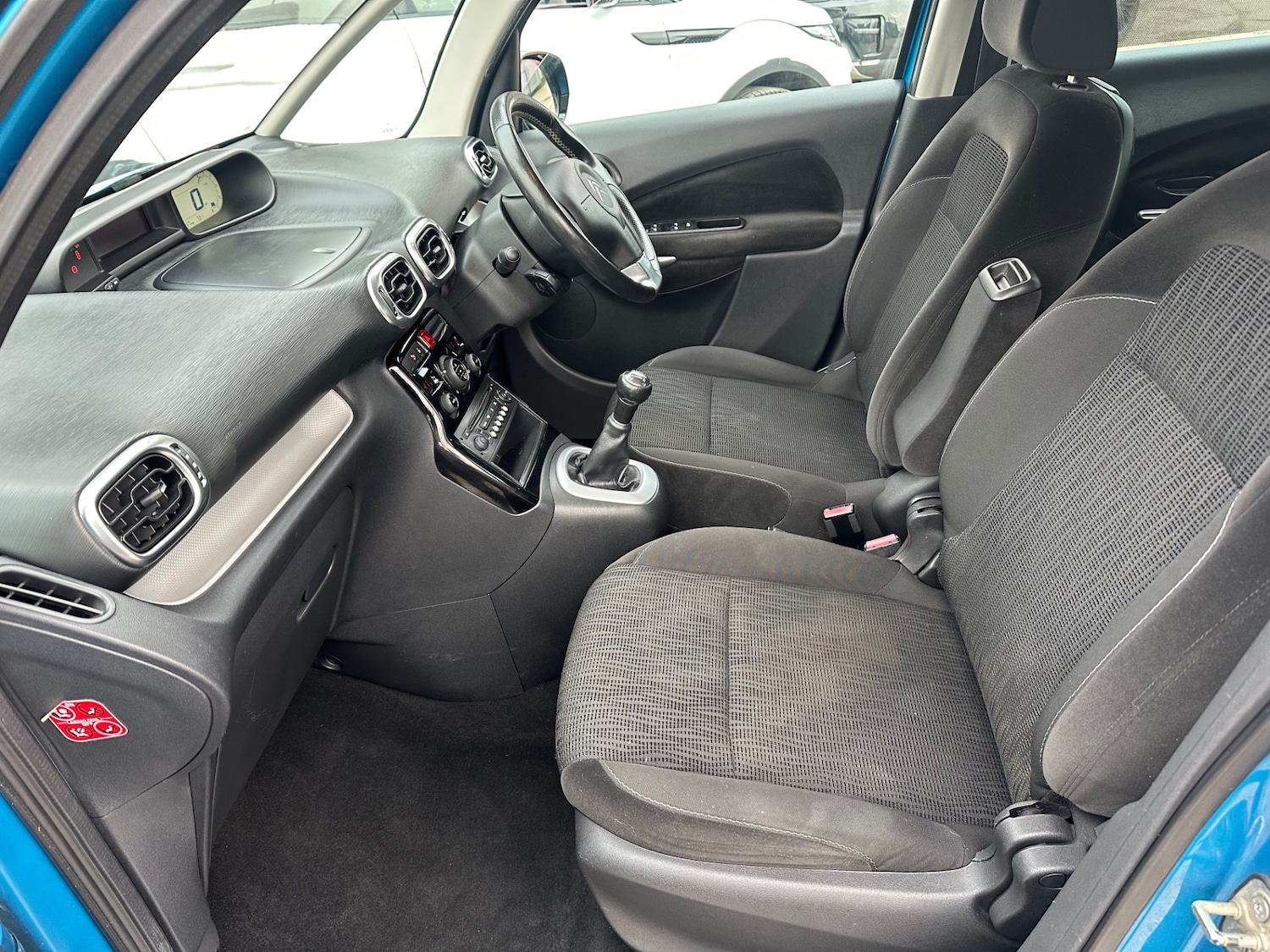 Used Citroen C3 Picasso 2013 for sale - 77735417: Photo 14