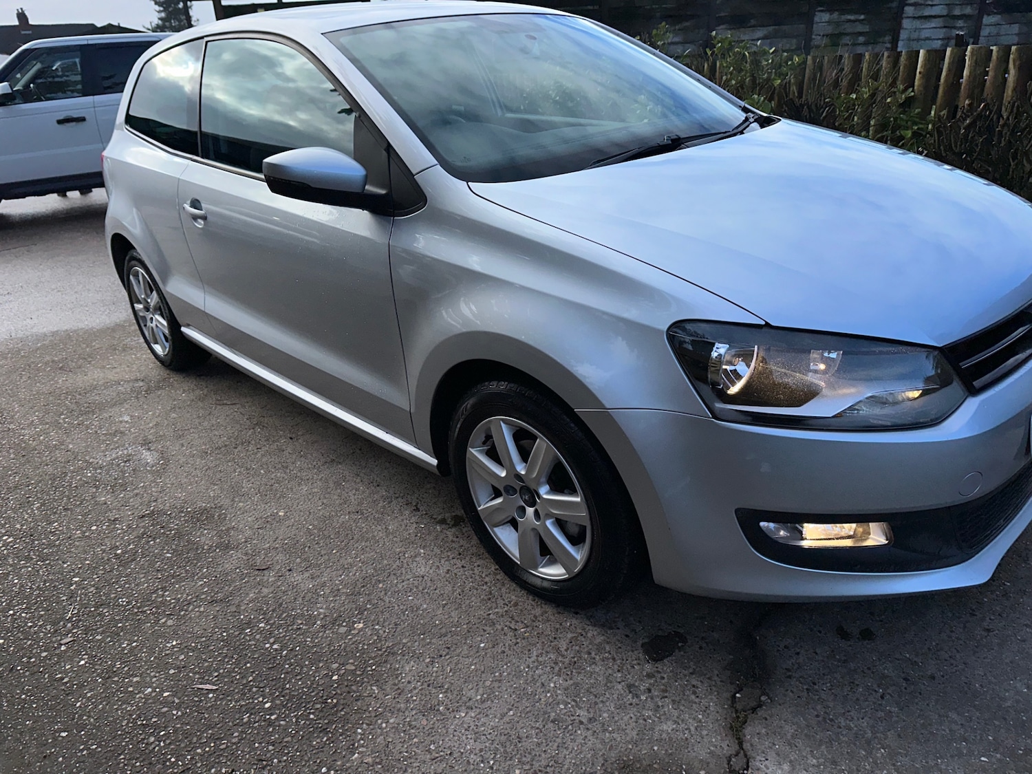 Used Volkswagen Polo 2011 for sale - 77085102: Photo 3