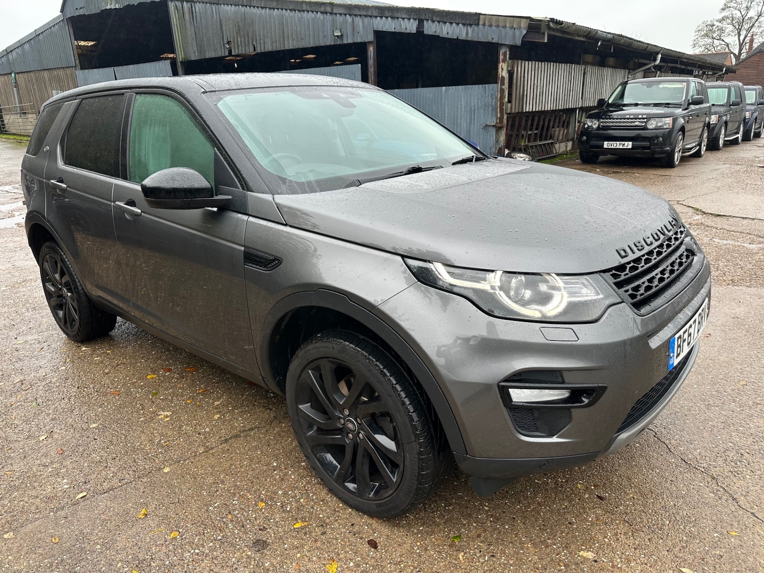 Used Land Rover Discovery Sport 2017 for sale - 76588269: Photo 3