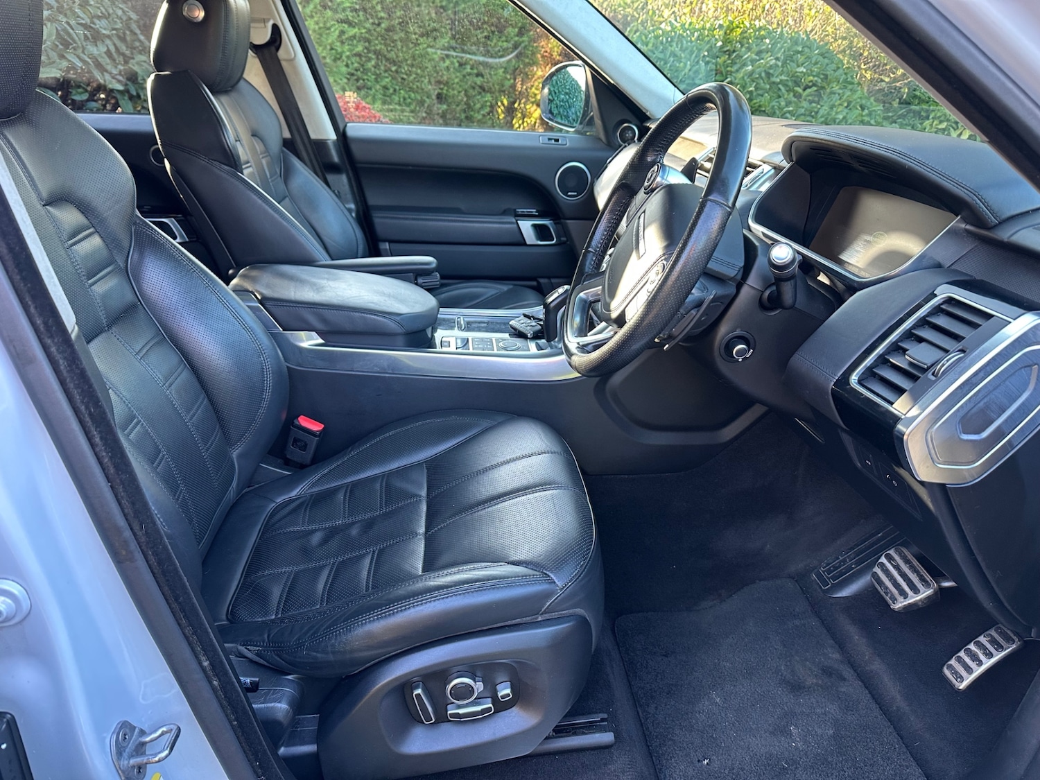 Used Land Rover Range Rover Sport 2015 for sale - 76794947: Photo 14