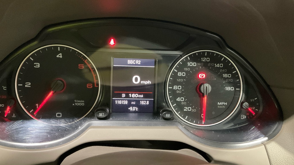 Used Audi Q5 2010 for sale - 77340160: Photo 12