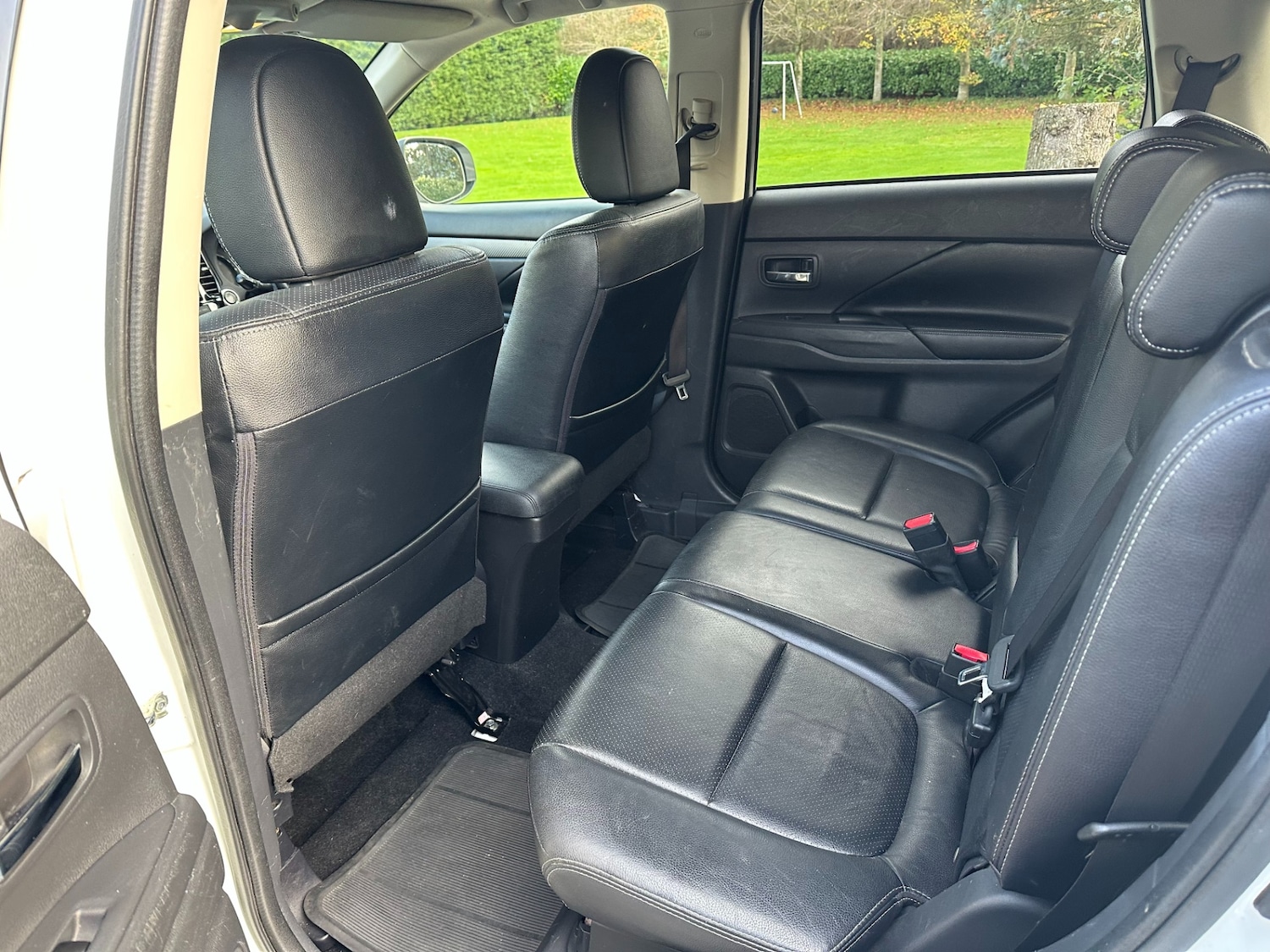 Used Mitsubishi Outlander 2015 for sale - 76615955: Photo 13