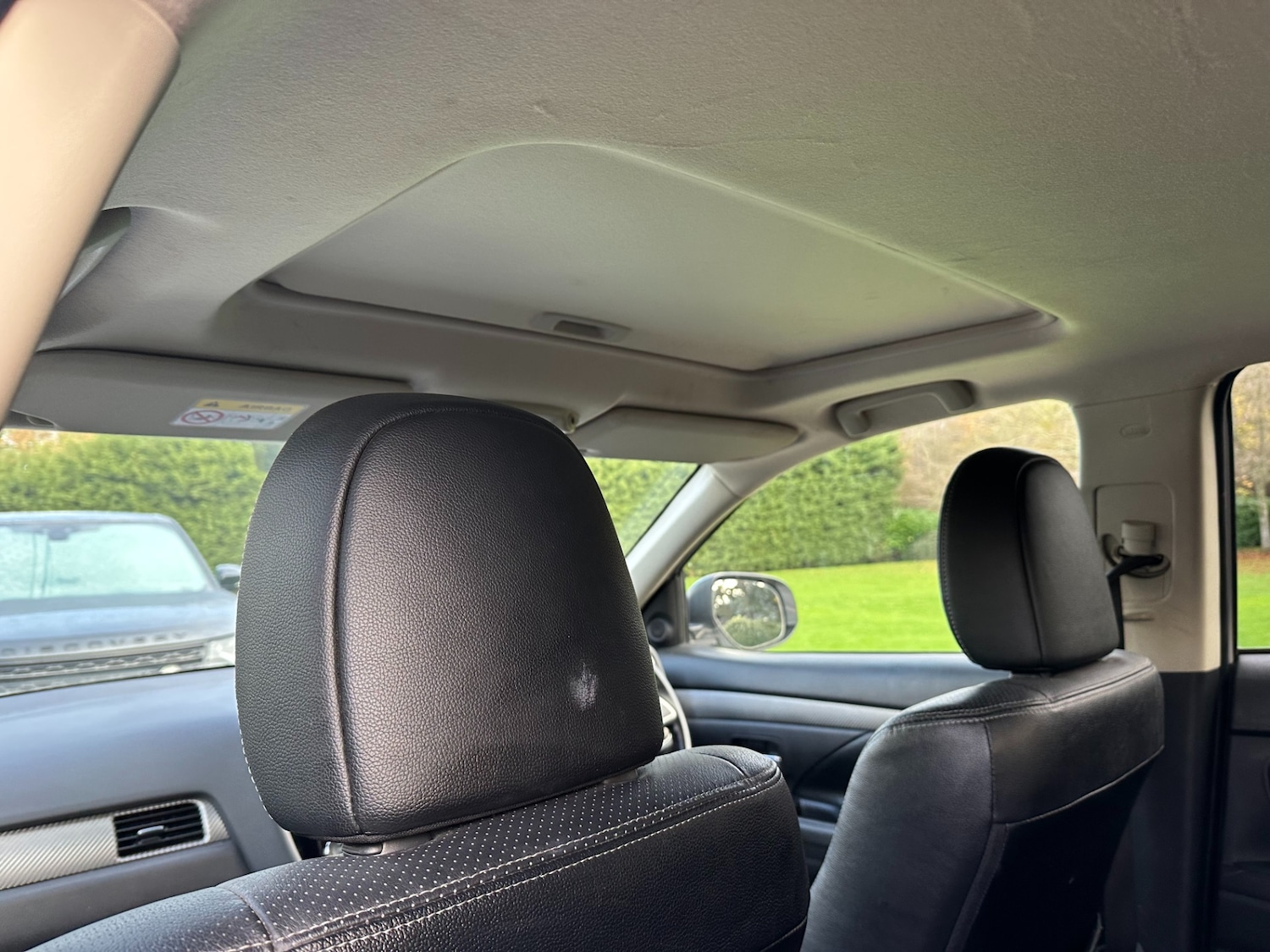 Used Mitsubishi Outlander 2015 for sale - 76615955: Photo 16