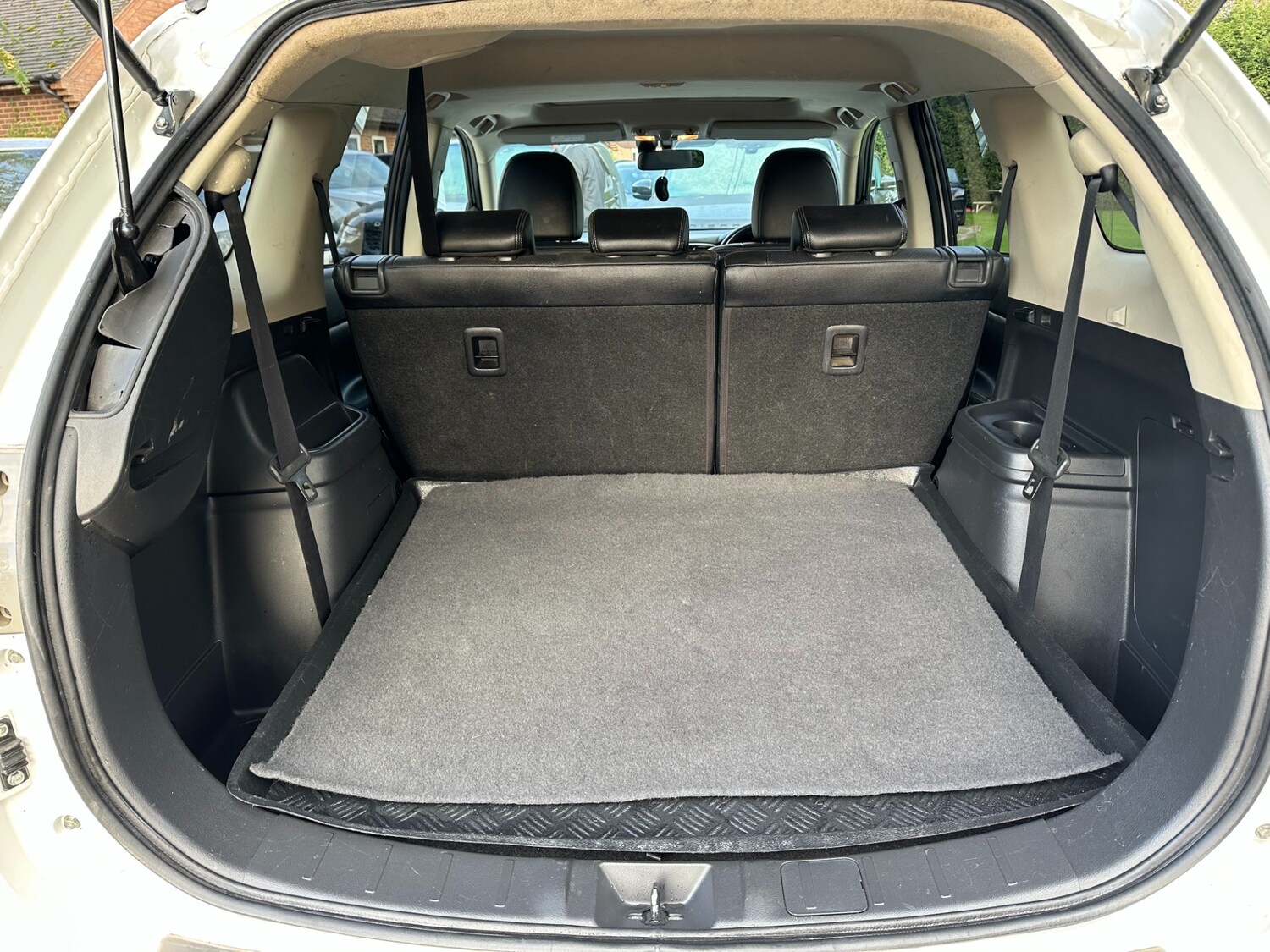 Used Mitsubishi Outlander 2015 for sale - 76615955: Photo 18