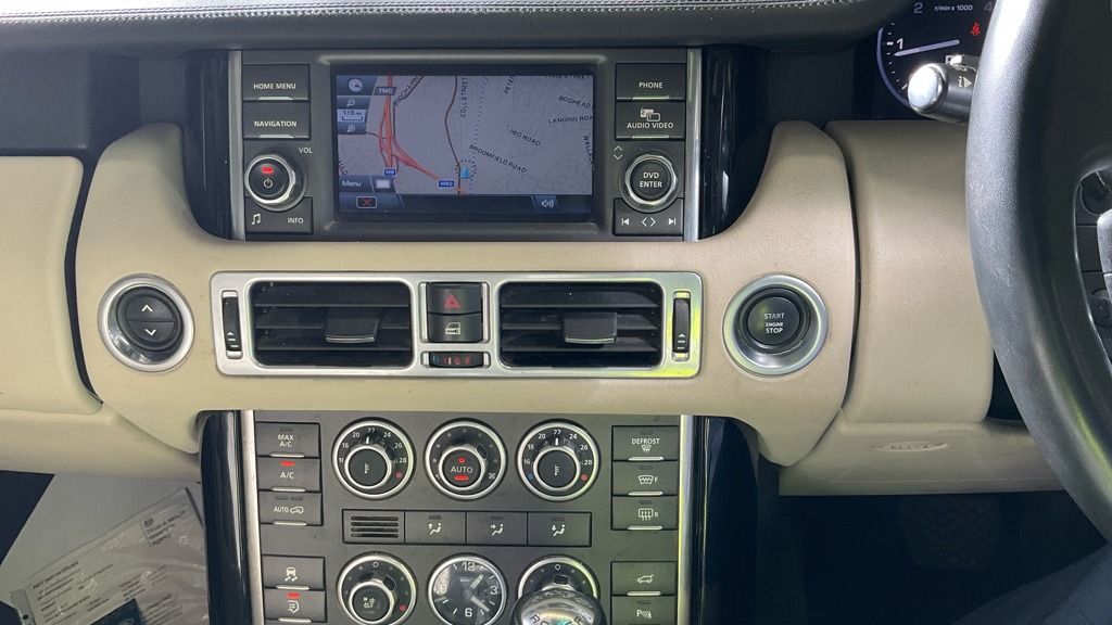 Used Land Rover Range Rover 2009 for sale - 78039031: Photo 10