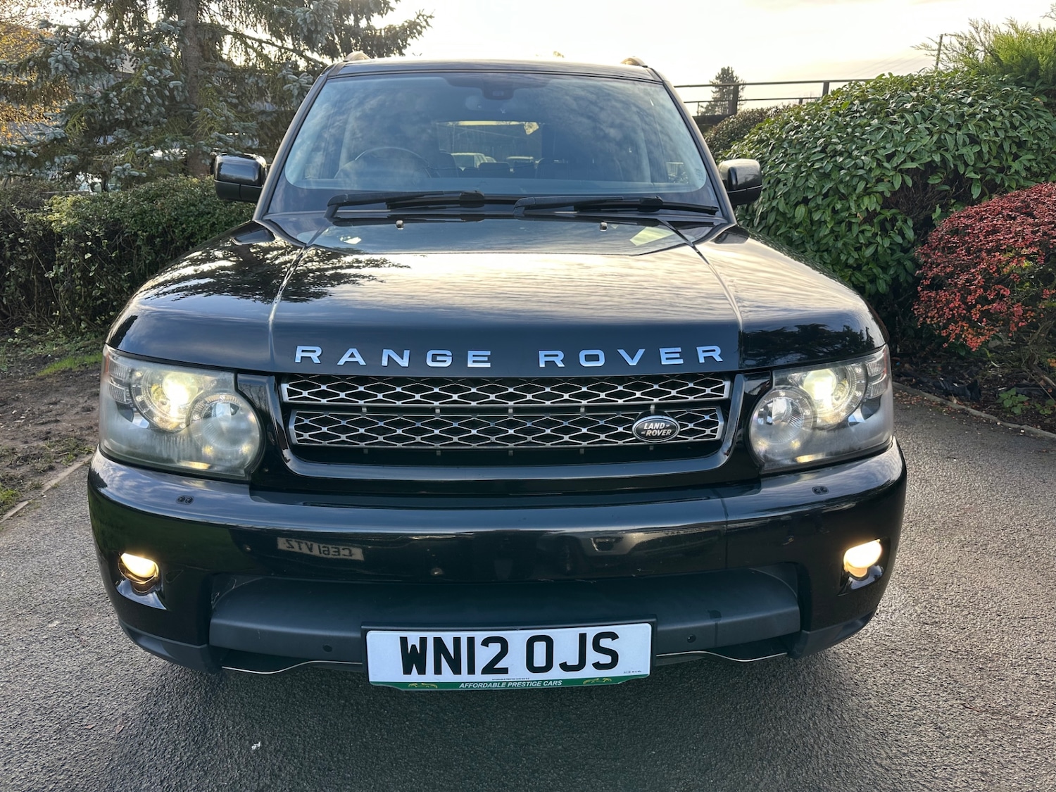 Used Land Rover Range Rover Sport 2012 for sale - 76830785: Photo 2