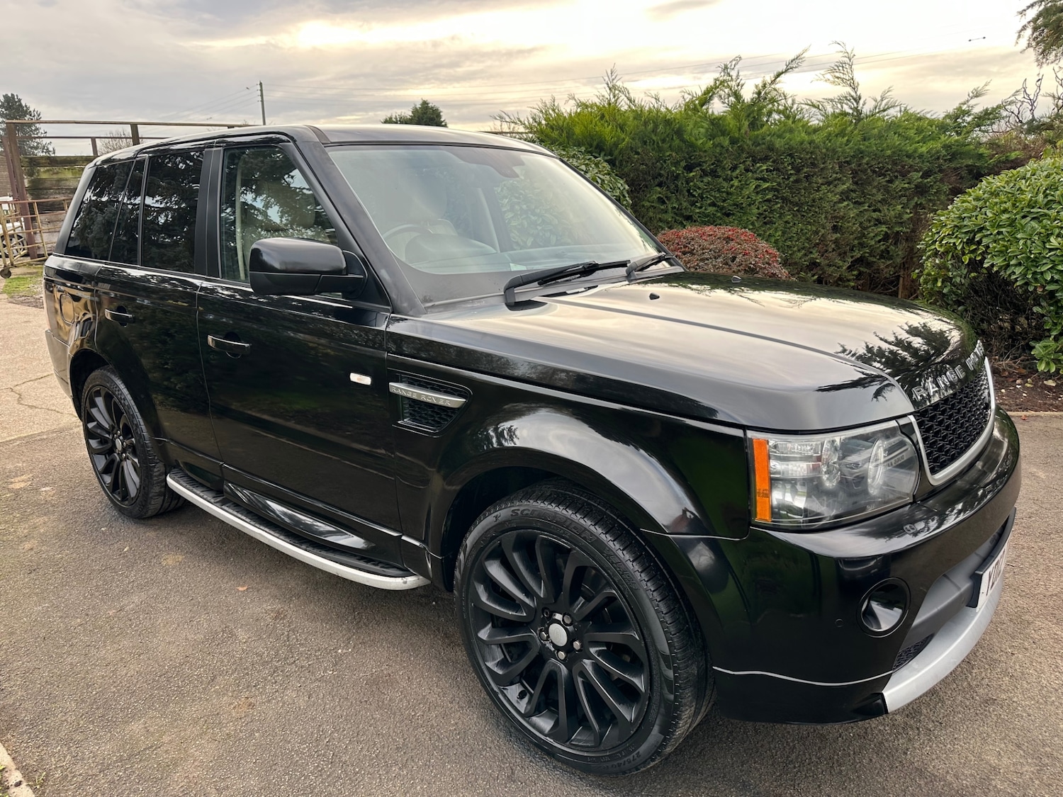 Used Land Rover Range Rover Sport 2012 for sale - 76707486: Photo 9