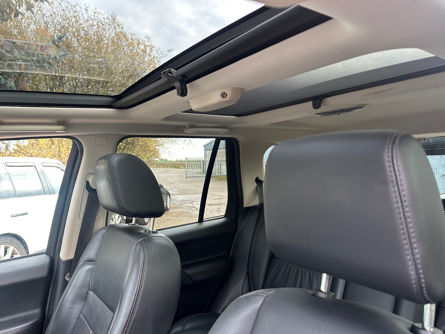 Used Land Rover Freelander 2010 for sale - 76799546: Photo 14