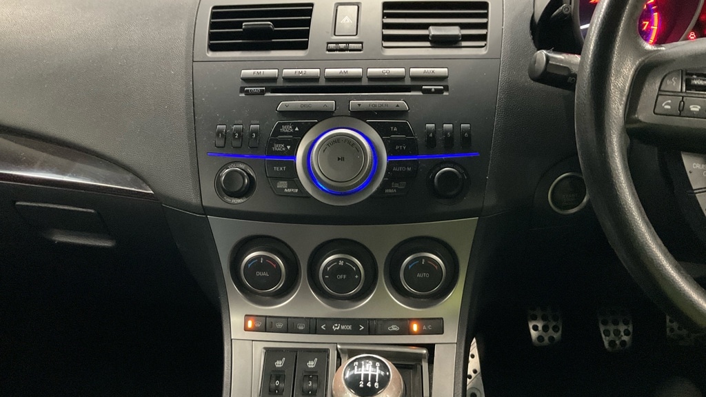 Used Mazda Mazda3 2010 for sale - 77226078: Photo 17