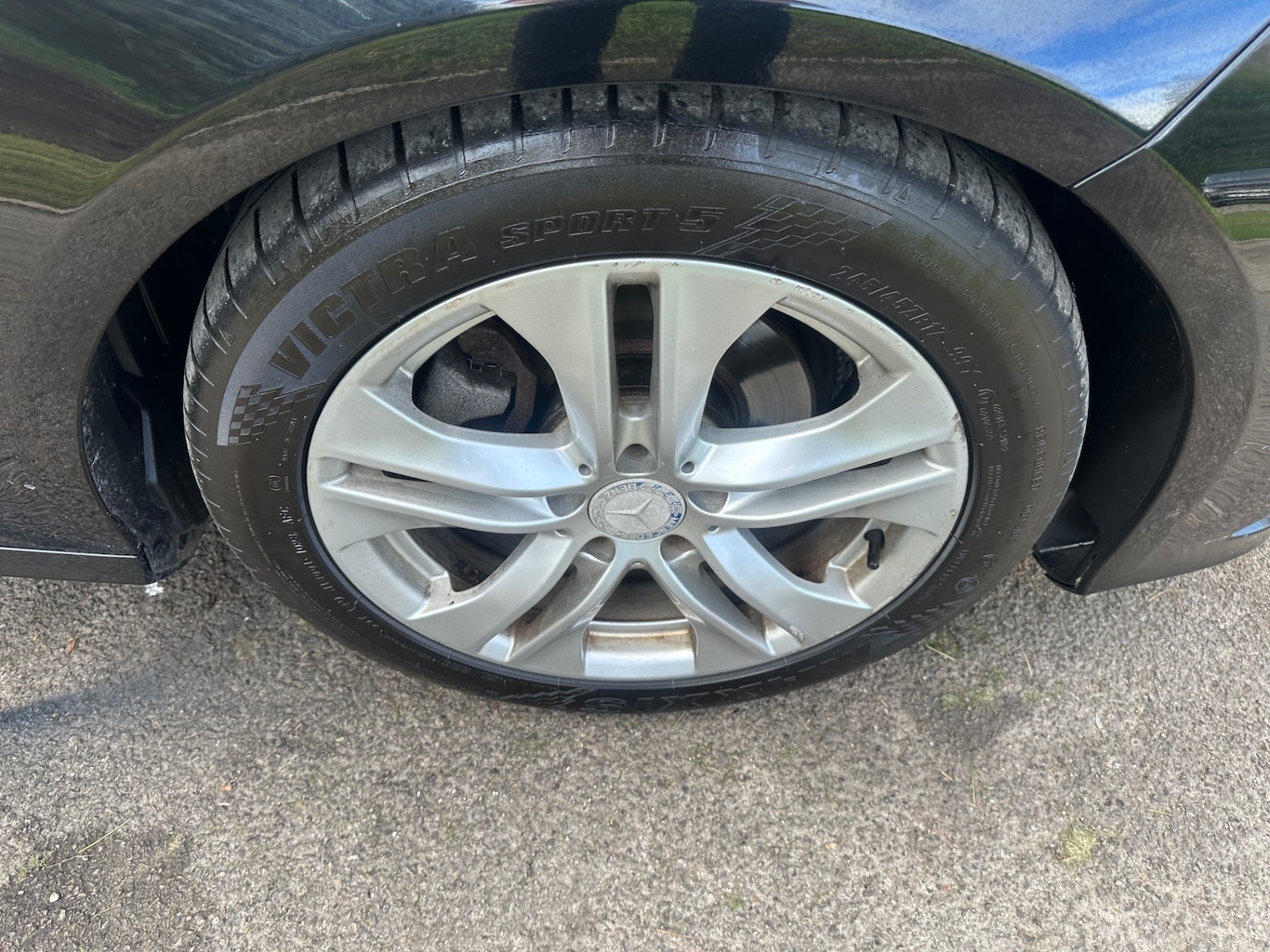 Used Mercedes-Benz E Class 2012 for sale - 76364832: Photo 11