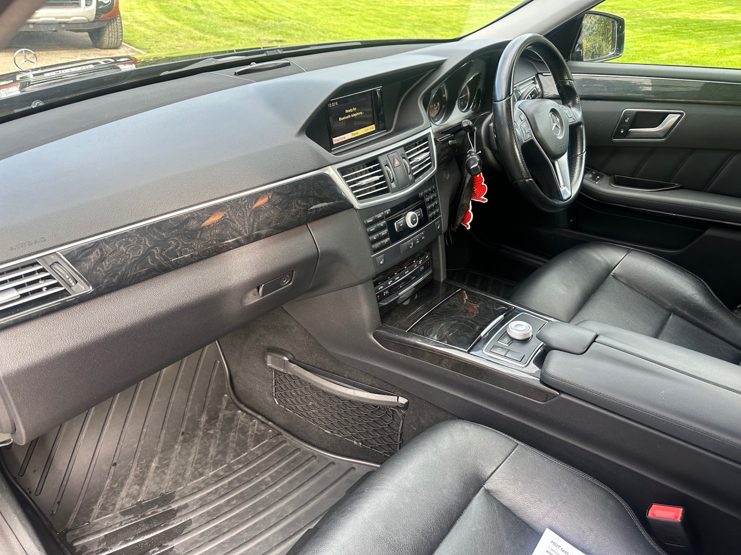 Used Mercedes-Benz E Class 2012 for sale - 76364832: Photo 16