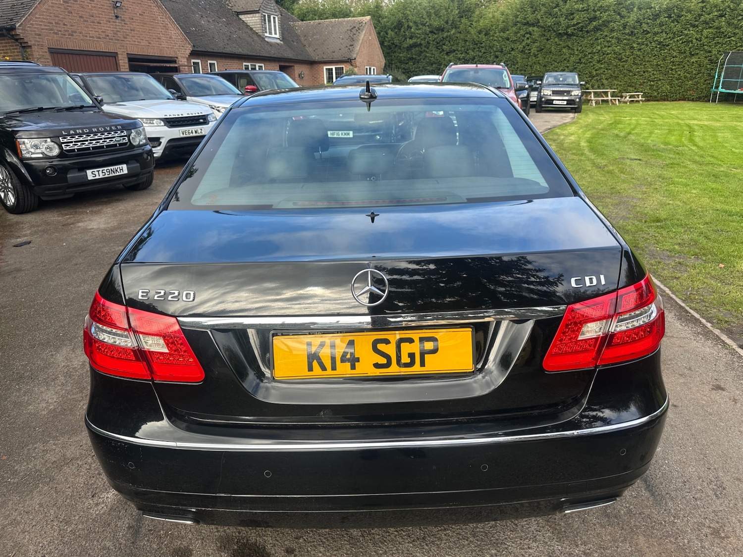 Used Mercedes-Benz E Class 2012 for sale - 76364832: Photo 5