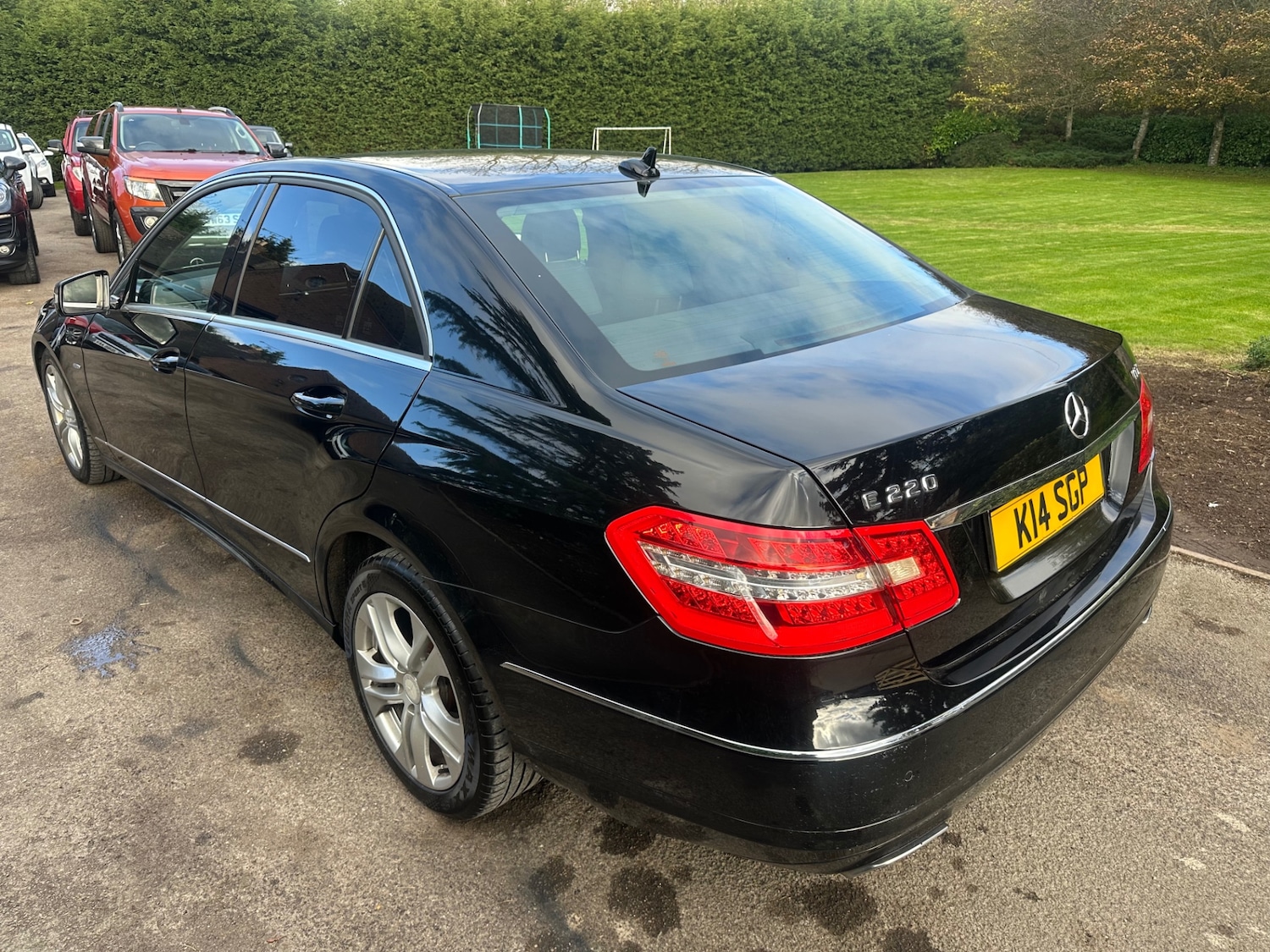 Used Mercedes-Benz E Class 2012 for sale - 76364832: Photo 6