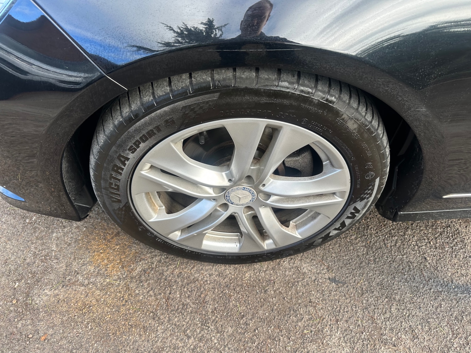 Used Mercedes-Benz E Class 2012 for sale - 76364832: Photo 8