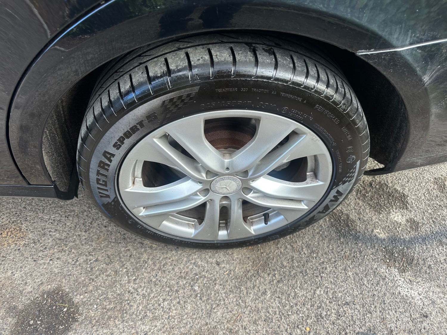 Used Mercedes-Benz E Class 2012 for sale - 76364832: Photo 9