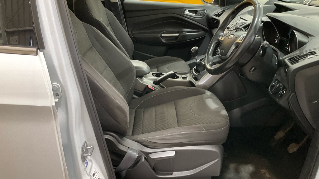 Used Ford Kuga 2015 for sale - 77516656: Photo 8