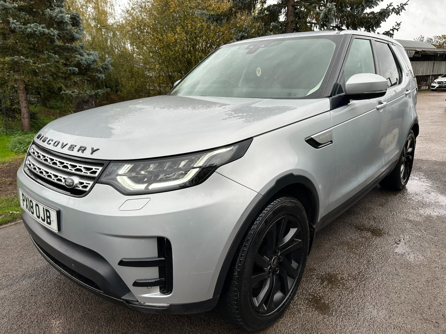 Used Land Rover Discovery 2018 for sale - 76557730: Photo 1