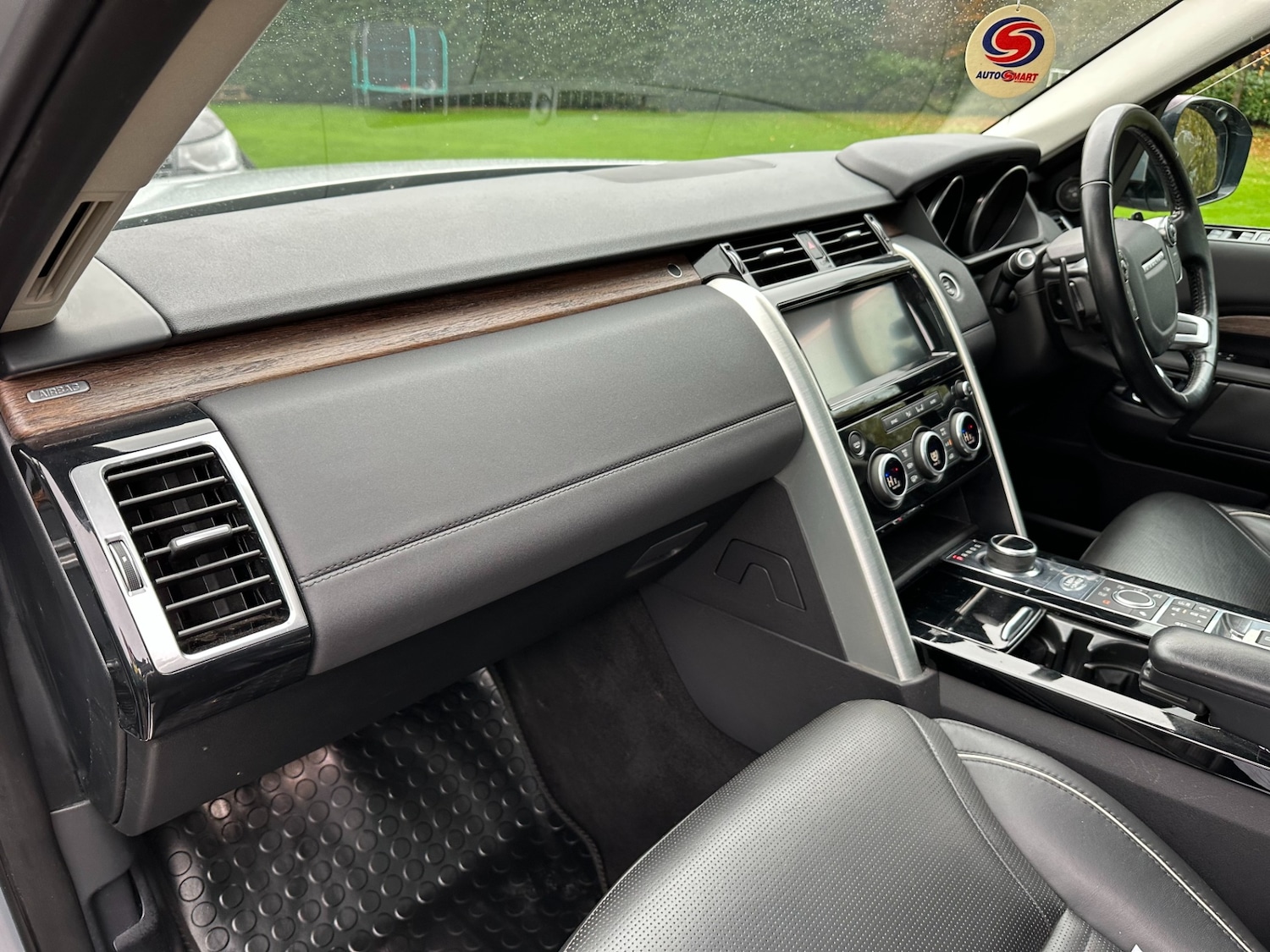 Used Land Rover Discovery 2018 for sale - 76557730: Photo 12