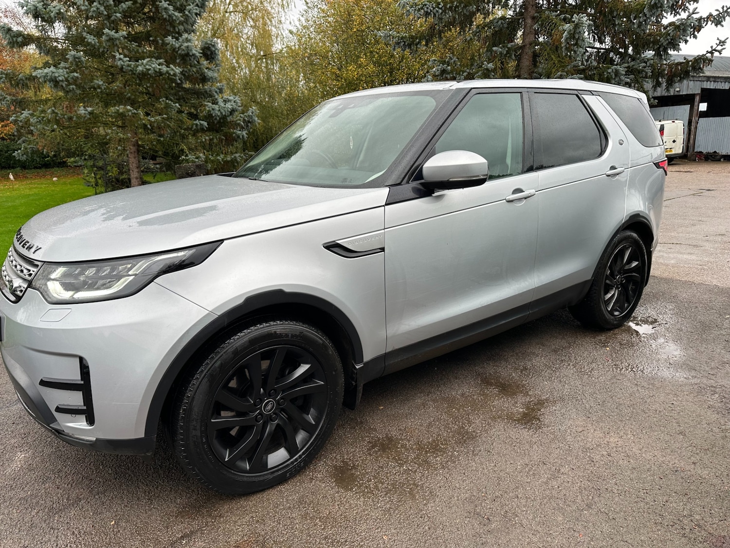 Used Land Rover Discovery 2018 for sale - 76557730: Photo 15