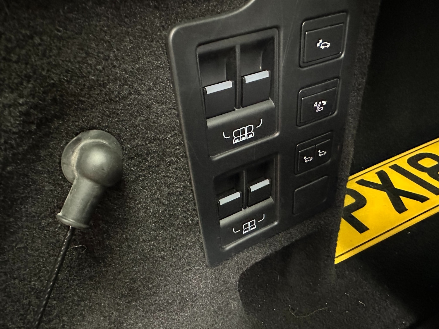 Used Land Rover Discovery 2018 for sale - 76557730: Photo 23