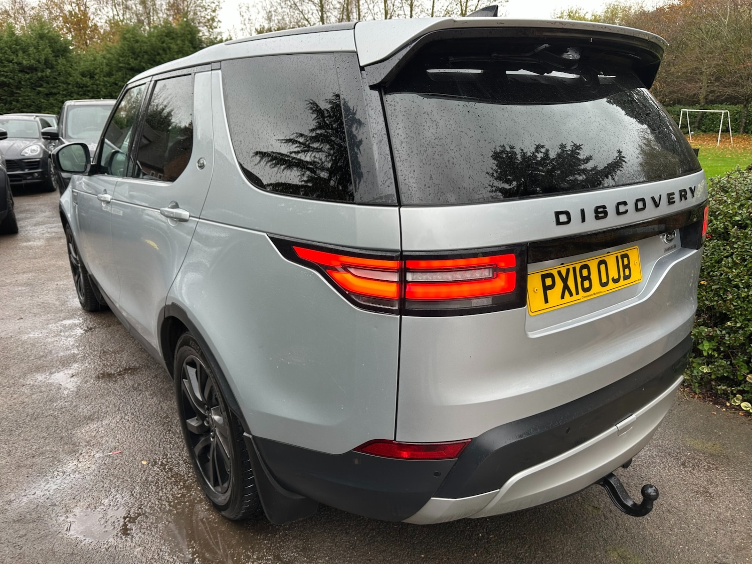 Used Land Rover Discovery 2018 for sale - 76557730: Photo 4