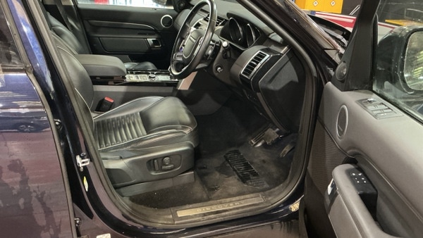 Used Land Rover Discovery 2017 for sale - 78123024: Photo 4