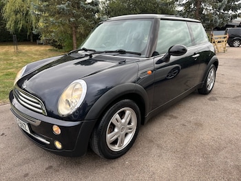Used MINI Hatch 2005 for sale - 75701098: Photo