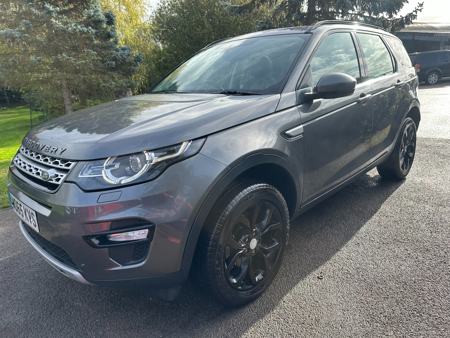 Used Land Rover Discovery Sport 2015 for sale - 76384715: Photo 1