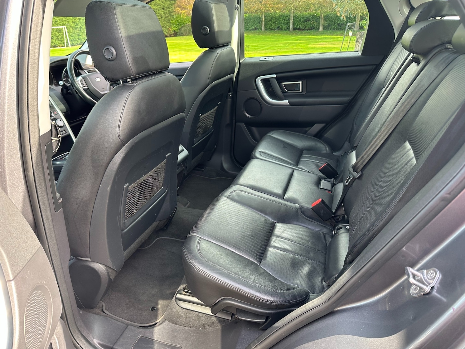 Used Land Rover Discovery Sport 2015 for sale - 76384715: Photo 10