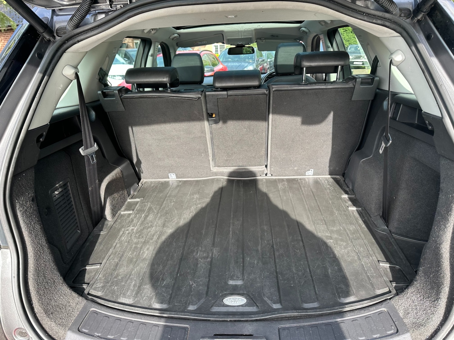 Used Land Rover Discovery Sport 2015 for sale - 76384715: Photo 12