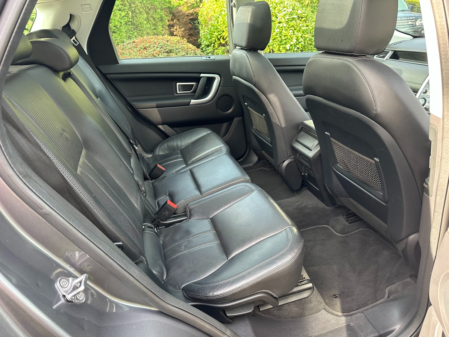 Used Land Rover Discovery Sport 2015 for sale - 76384715: Photo 9