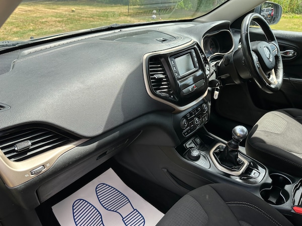 Used Jeep Cherokee 2015 for sale - 75270771: Photo 14
