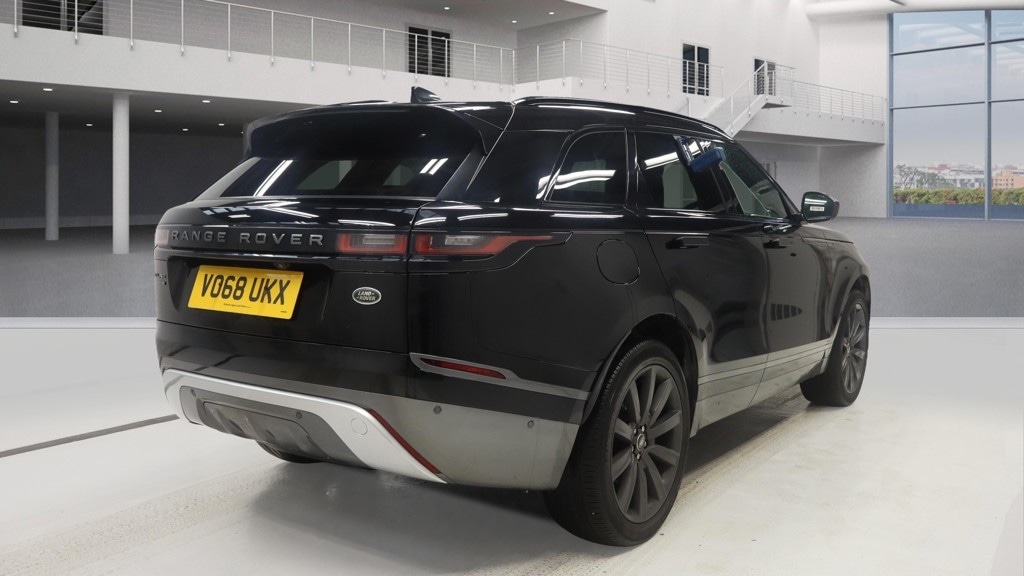 Used Land Rover Range Rover Velar 2018 for sale - 76799598: Photo 4