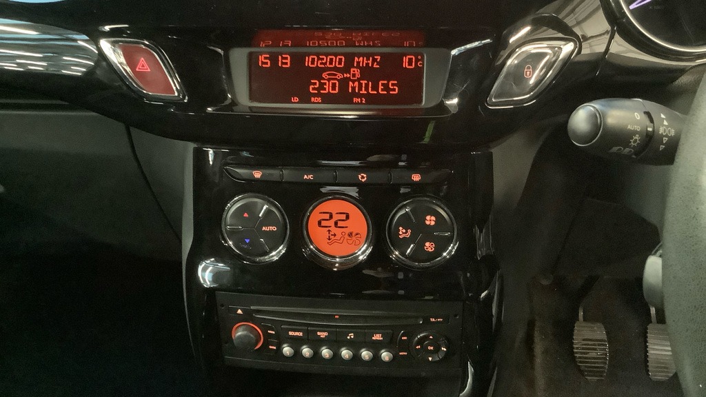 Used Citroen DS3 2012 for sale - 76979456: Photo 17