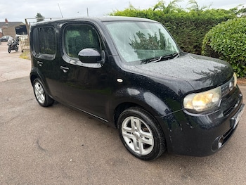 2010 (60) - 1.6 5dr