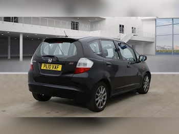 Used Honda Jazz 2010 for sale - 75847944: Photo