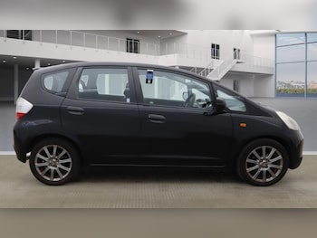 Used Honda Jazz 2010 for sale - 75847944: Photo