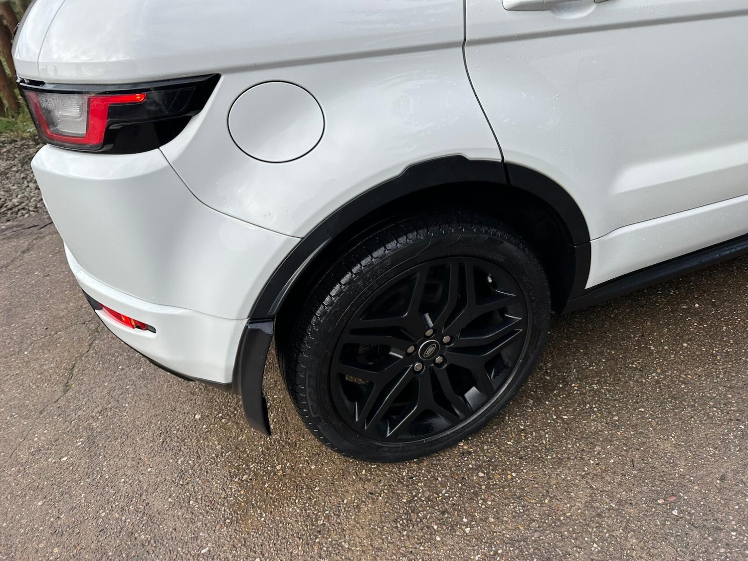 Used Land Rover Range Rover Evoque 2017 for sale - 77220569: Photo 24