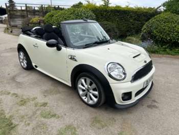 Used MINI Convertible 2011 for sale - 74625702: Photo