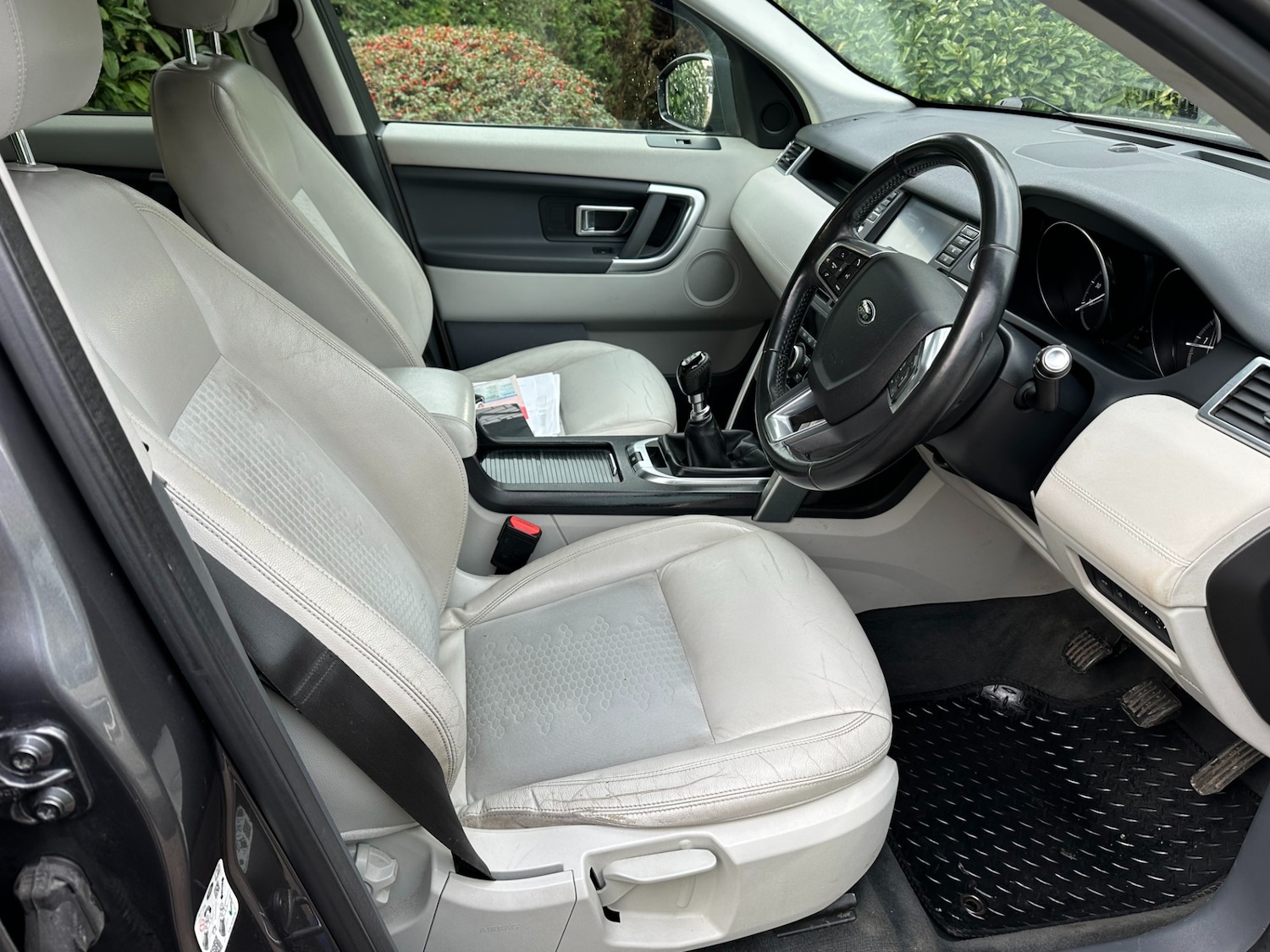 Used Land Rover Discovery Sport 2018 for sale - 76615878: Photo 10