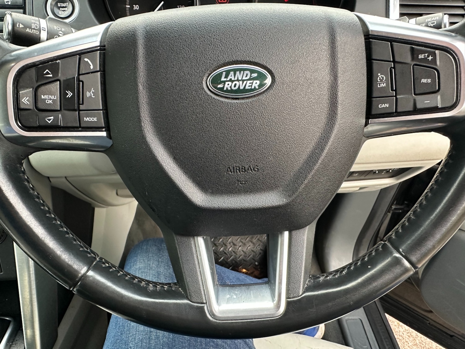 Used Land Rover Discovery Sport 2018 for sale - 76615878: Photo 26